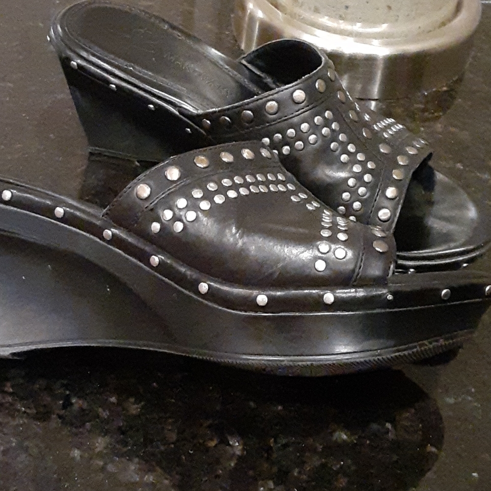 b. makowsky Black Studded Leather Wedge Mules - Picture 3 of 3